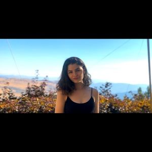 Meet your Posher, Angie